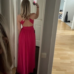 Balklänning💞 - Super fin balklänning som endast är använd vid ett tillfälle!💞