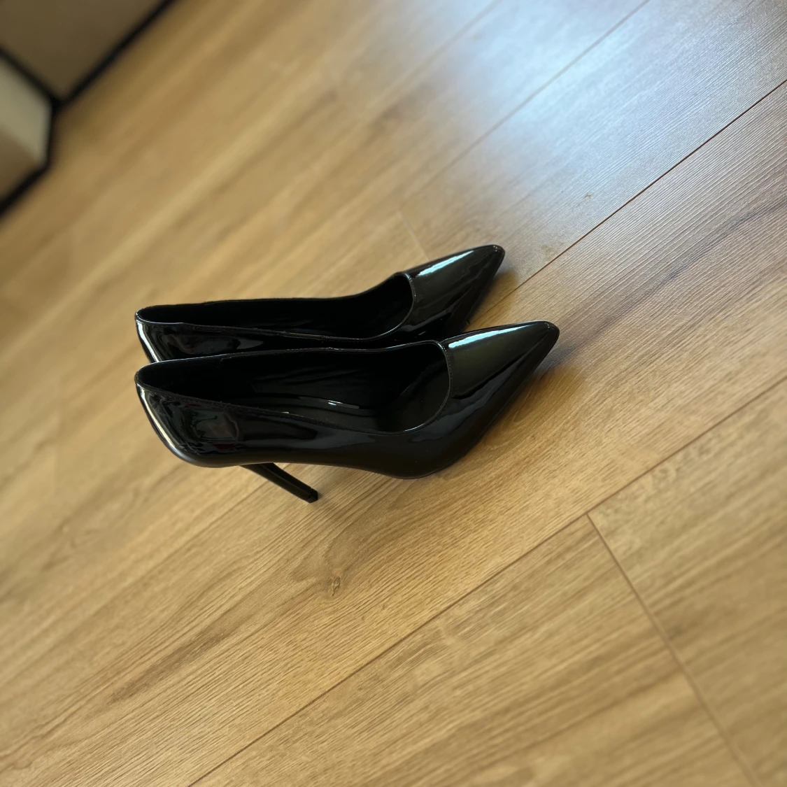 Klackskor lack  - 92