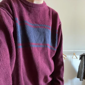 vintage stickad tröja - vintage stickad tröja från beyond retro! finns ingen lapp men skulle säga att storleken är M/L