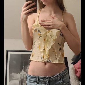 Linne - Detta linne är från vero moda!💓  använd 1 gång! Inga difekter. Säljer då det inte används.