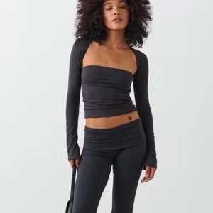 Gina Tricot topp - Supersnygg topp från Gina tricot 🩶