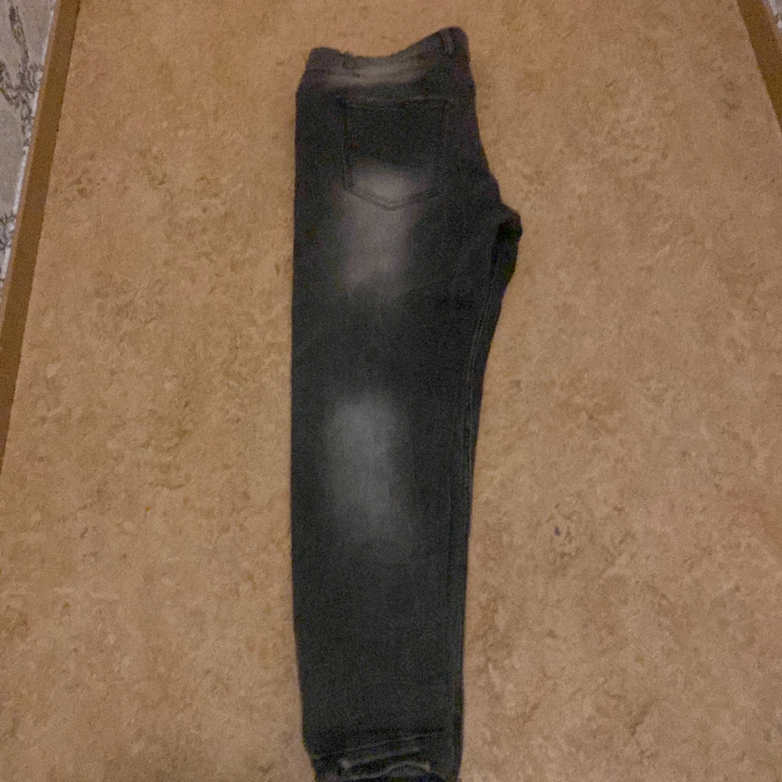 Feta gråa dsquared2 jeans  - 91