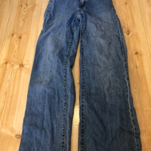 Lager 157 boulevard jeans - Boulevard jeans från lager 157 säljer för 100:- nypris 300:- dom är andvända några ggr men är i bra skick i strl xs
