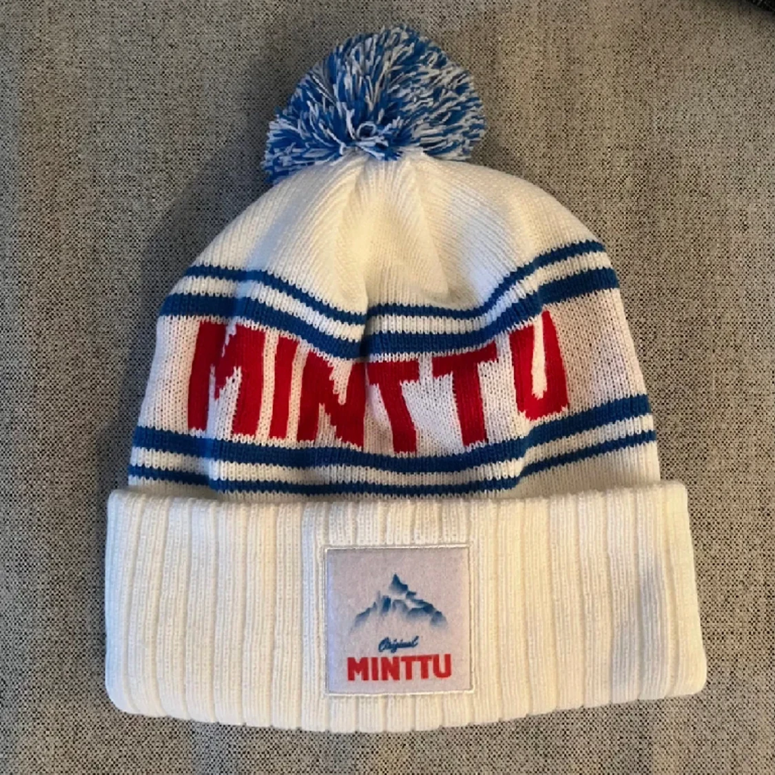 Mössa från Minttu - NY