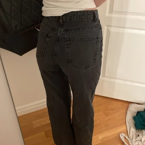 Highwaist jeans - Säljer mina highwaist jeans då dom tyvärr blivit för små för mig