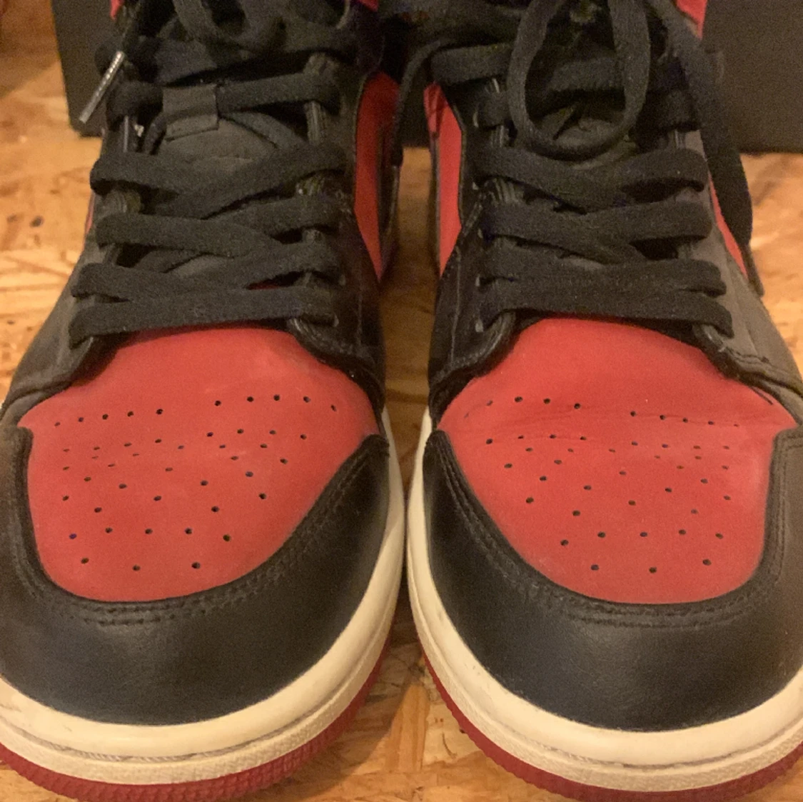 Jordan 1 Mid Mocka - 90