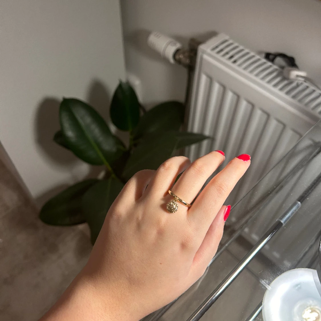 Guldring hängande sol - 90