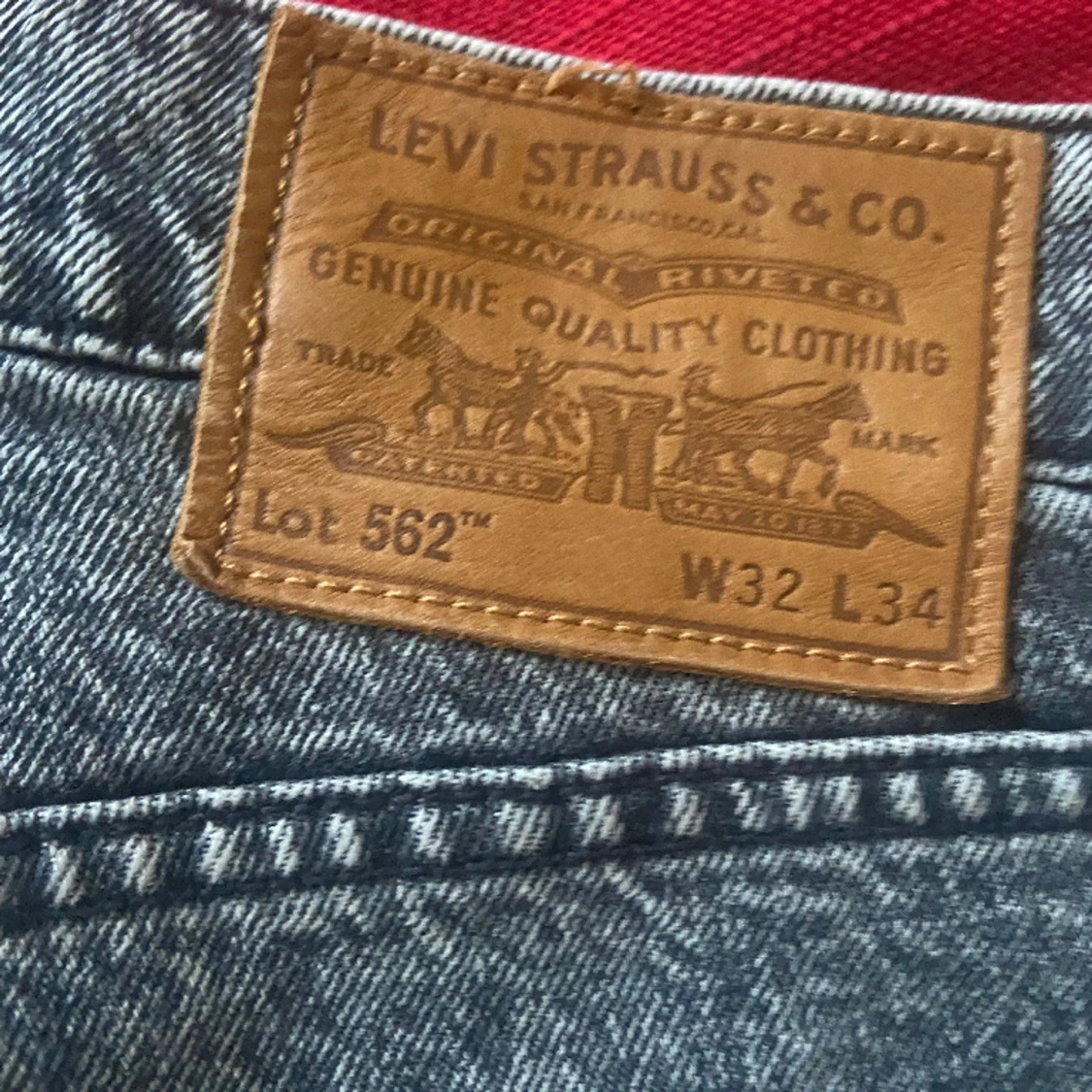 Svarta Levis Jeans 562 - 90