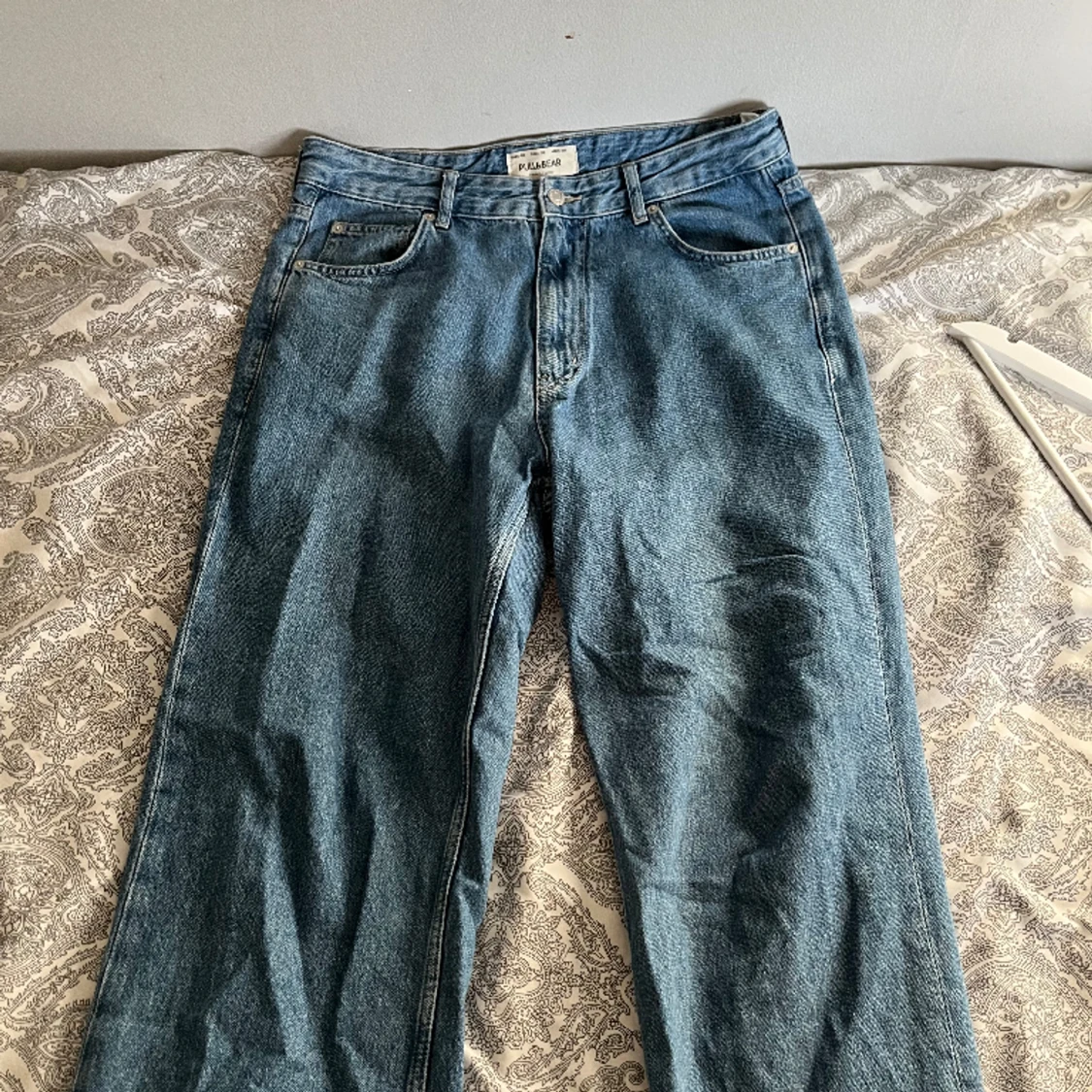 Pull & bear jeans - 90