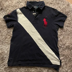Polo piké - Säljer denna sällsynta cheif keef aktiga Ralph Lauren piken utan några som helst defekter