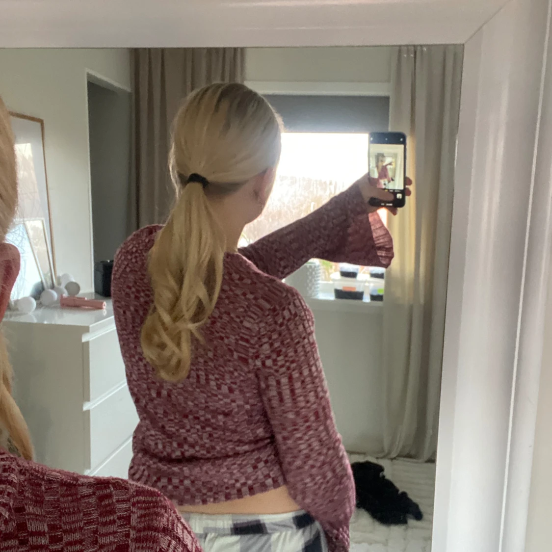 Röd/vit tröja  - 90