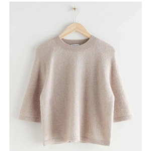 Other stories  - Fint skick, storlek s men krympt lite i tvätten så passar även xs. Hör av er vid intresse eller mer info🩷🩷