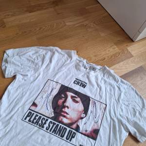 Eminem T-Shirt i storlek L 