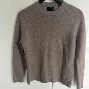 Massimo dutti tröja - Massimo dutti tröja storlek S knappt använd.