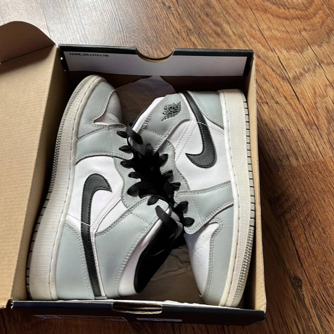 Air Jordan 1 mid smoke storlek 36.5 - 92