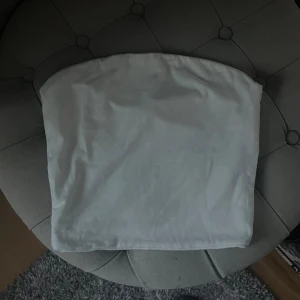 Banduetopp - Banduetopp från bikbok i stl S. Perfekt till sommaren! 100+frakt