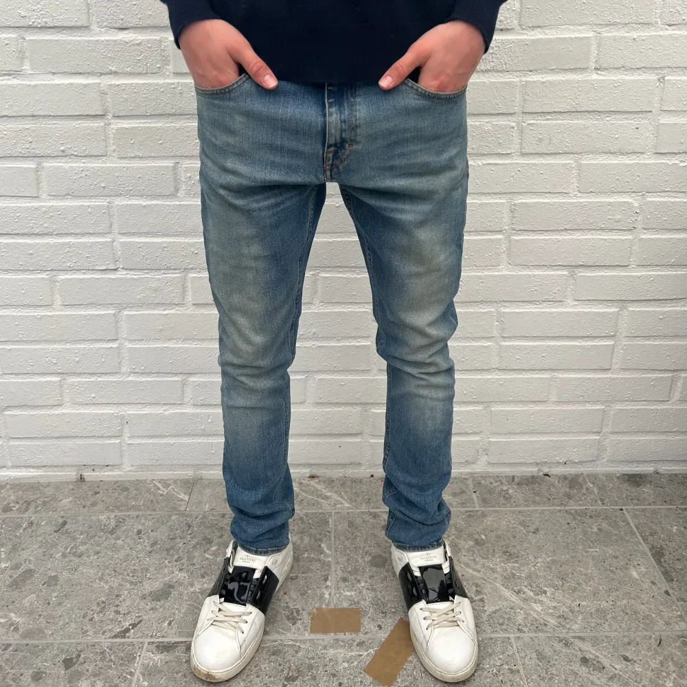 Tiger Of Sweden slim jeans || Nyskick, knappt användna || Passar 170-177 cm || Skriv vid minsta fundering! Mvh, CH . Jeans & Byxor.