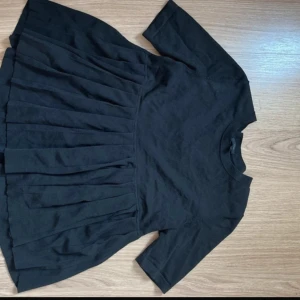 Peplum tröja - Peplum tröja