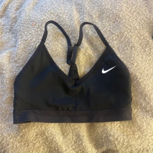 Nike sport bh - Sport bh från Nike. Aldrig använd.