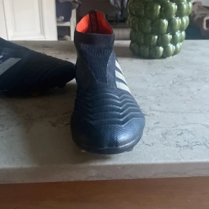 Adidas predetor  - Säljer adidas predetor