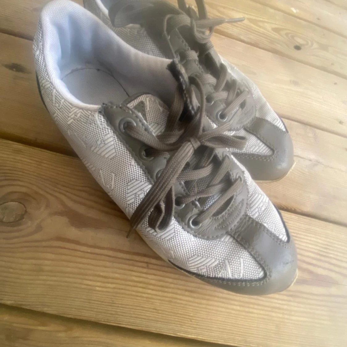         Äkta EA7/ Armani skor  - 93