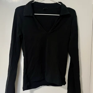 Gina Tricot v-neck långärmad - XL (passar L) 