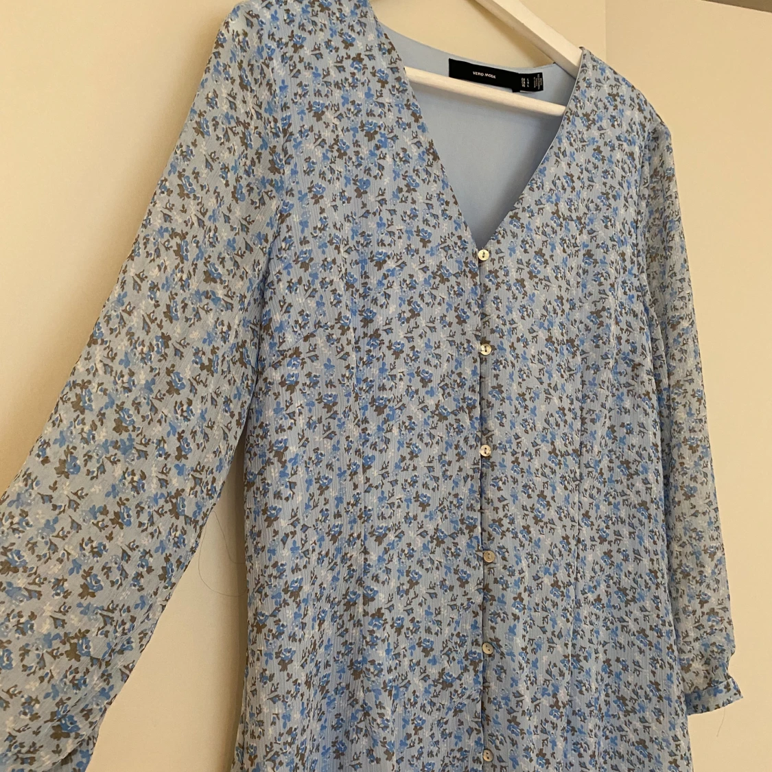 Blommig klänning  - 90