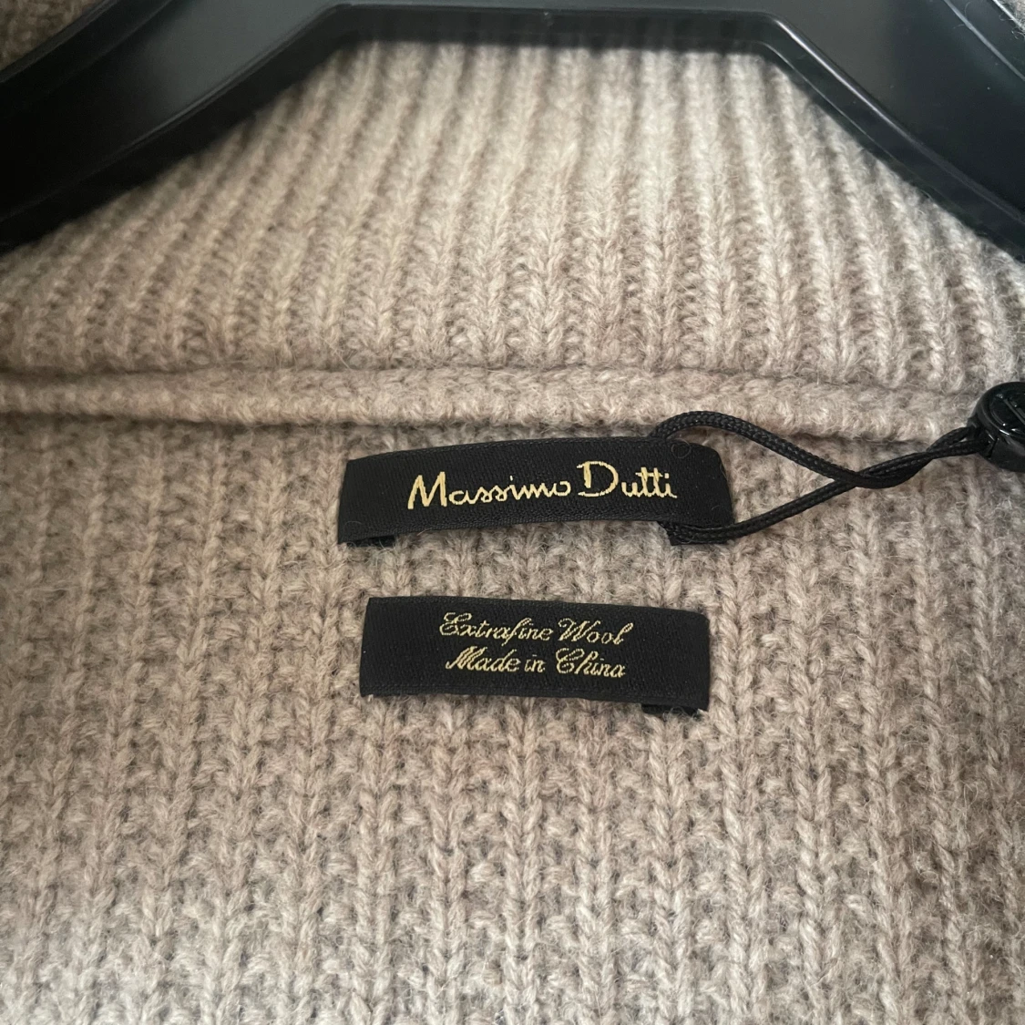 SÄLLSYNT MASSIMO DUTTI CARDIGAN - 90