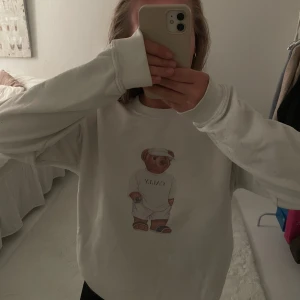 Nalle  hoodie - Söt cally sweatshirt från fashionbear !