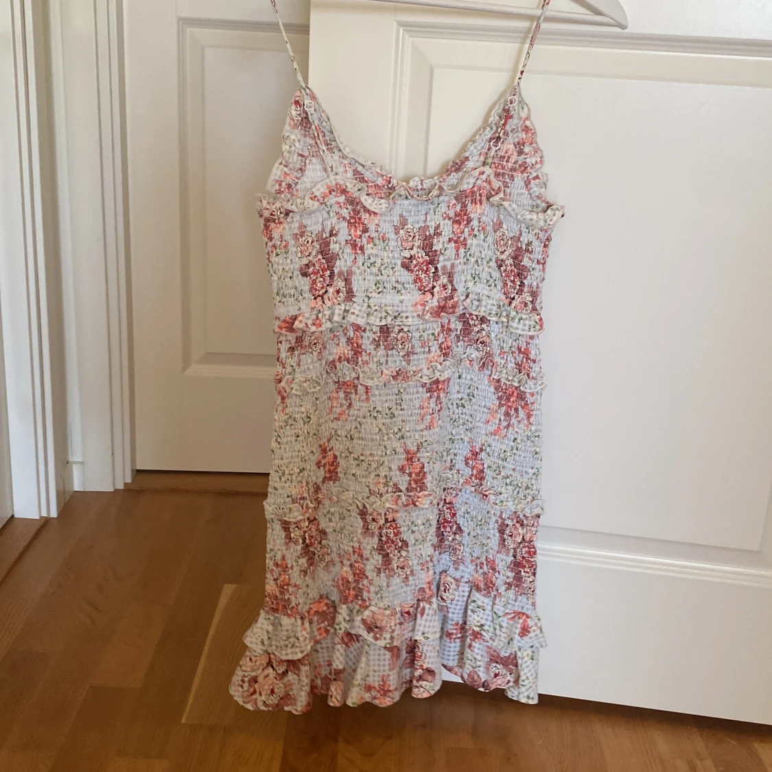 Så söt klänning  - 92