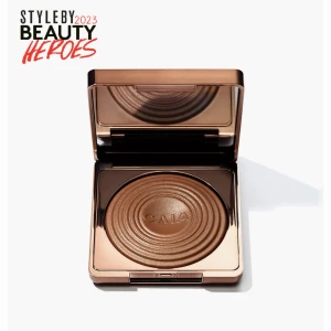 Caia glow bronzer Monaco  - Använd 2 ggr. Fel färg. Nypris 395kr