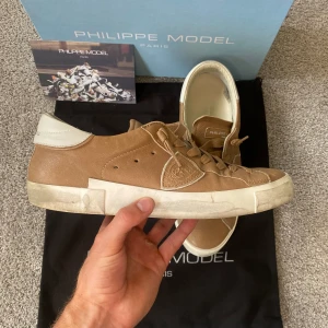 Philippe Model PRSX - Tjena, säljer dessa Philippe Model i modellen PSRX. Dom är helt nya med låda och dustbag. För fler bilder/frågor är det bara att höra av dig