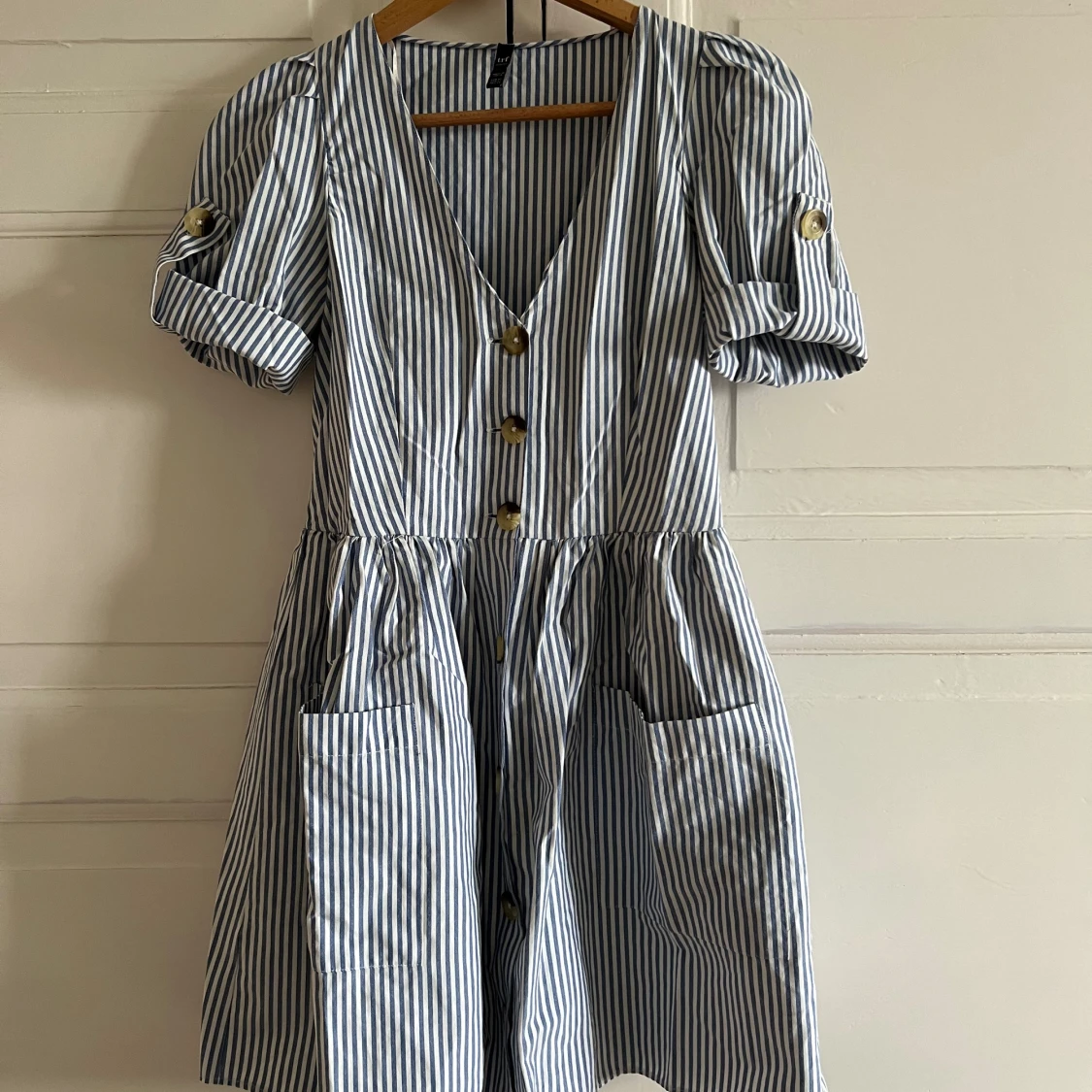 Randig sommarklänning - 90