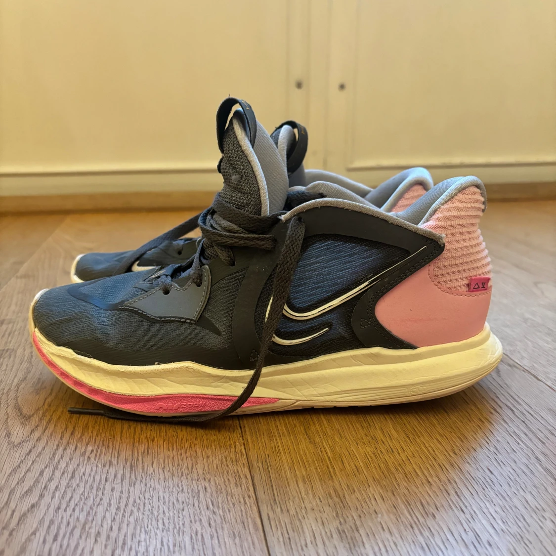 Kyrie low 5 EP  - 91