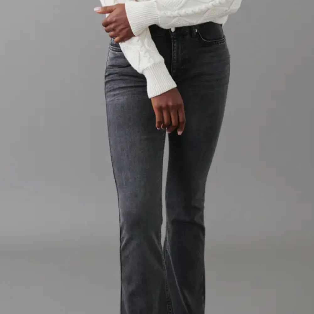 Jätte fina jeans från Gina, använda 1 gång. Nypris 499 kr💕. Jeans & Byxor.