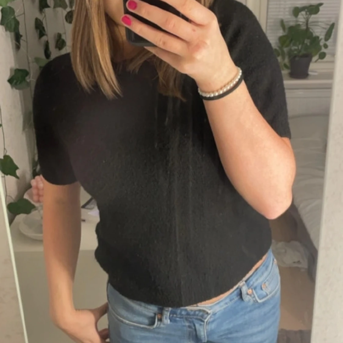 Kortärmad svart stickad tröja - 90