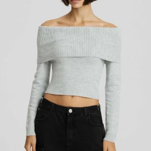 Bershka  - Aldrig använd, nyskick❤️‍🔥 Nypris 329, säljer för 199