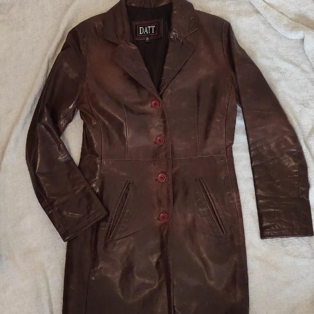 DRÖM läderjacka 😍 Brun läderjacka i äkta läder med innertyg av polyester . Jackor.