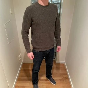 Mango tröja - Grön Mango tröja. Mycket bra skick! Nypris ca 600kr