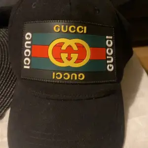 Säljer min Gucci Hat eftersom den inte passar min stil