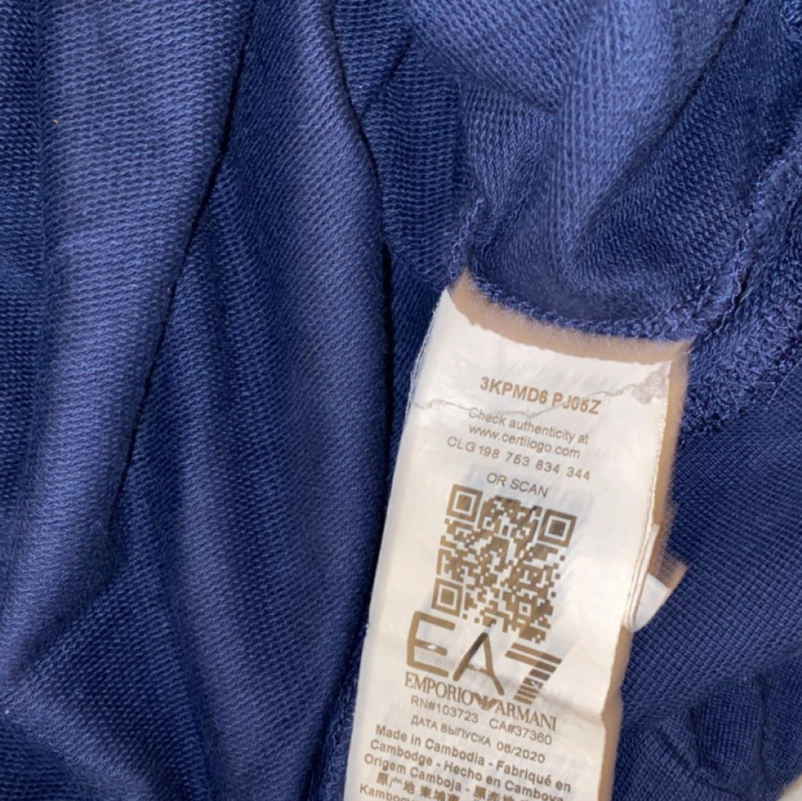 Armani tröja  - 90