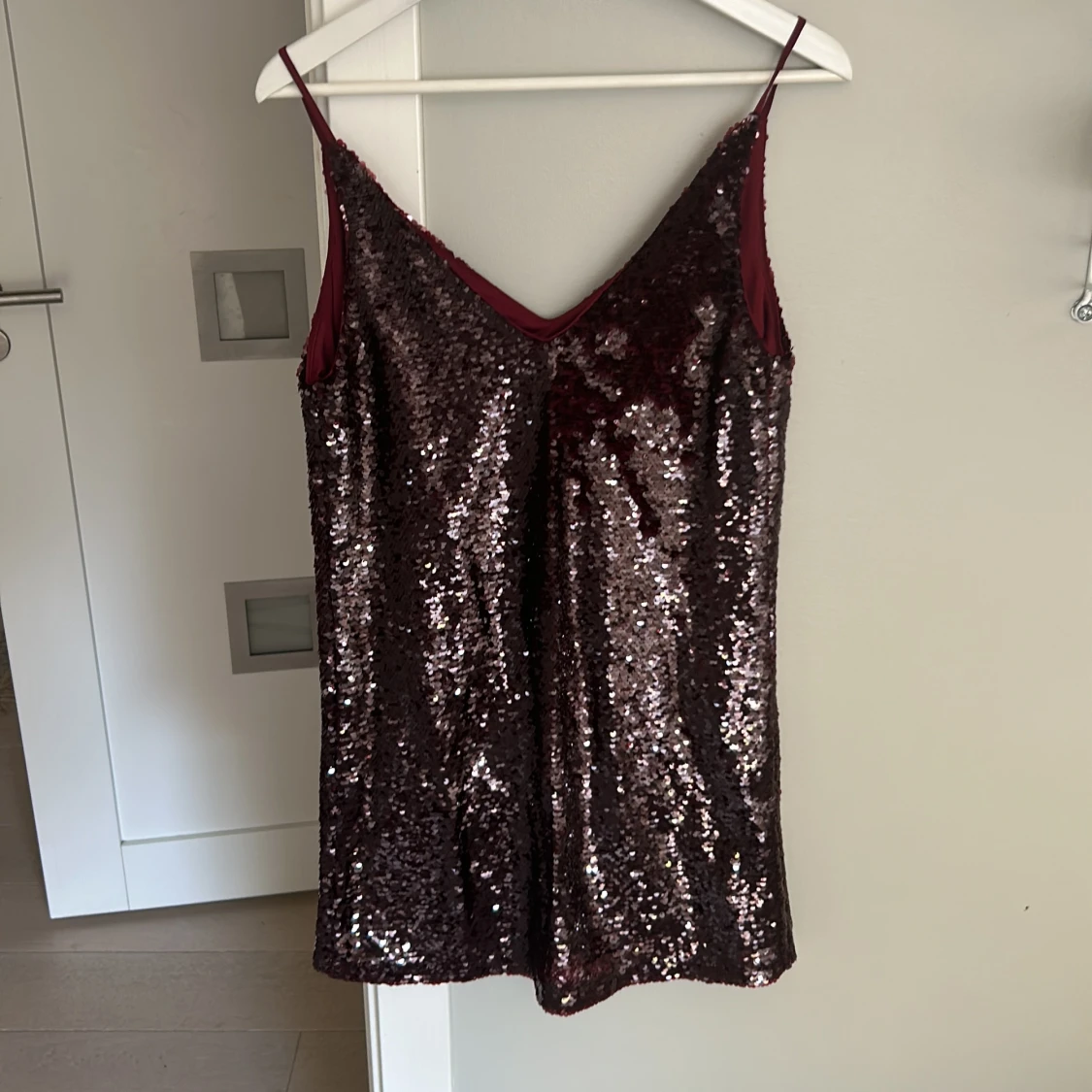 Paljettklänning - 90