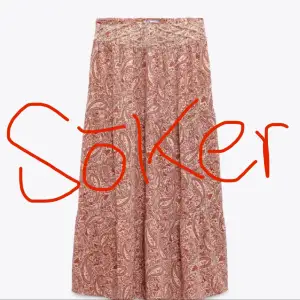 Jag söker denna zara kjol i storlek xs-s. Om ni säljer den får ni gärna höra av er💕