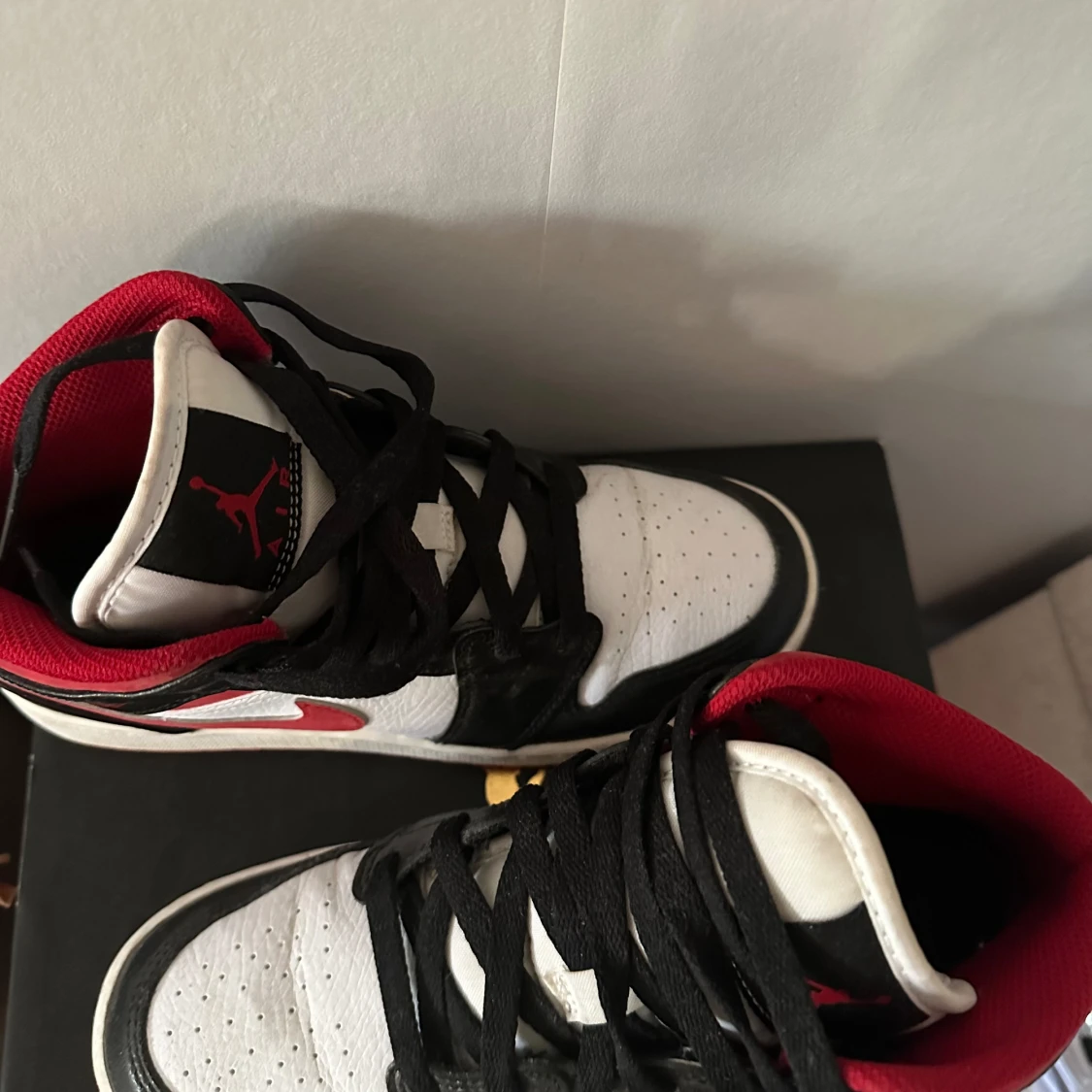 Nike jordan 1 mid - 90