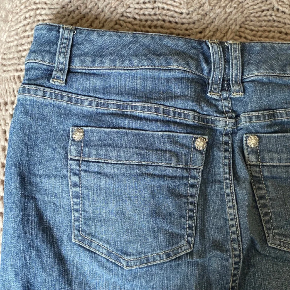 Lågmidjad jeanskjol - 91