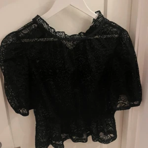 Spetstopp  - Från nakd storlek 38. Aldrig använd 