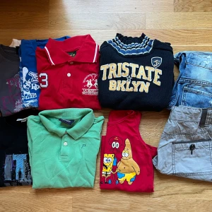 Klädpaket - Kläder i fint använt skick storlekar mellan 120-130.