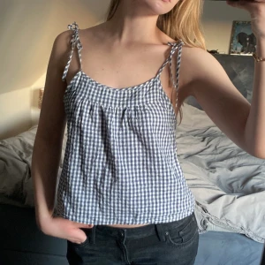 rutig topp - supergullig rutig topp från