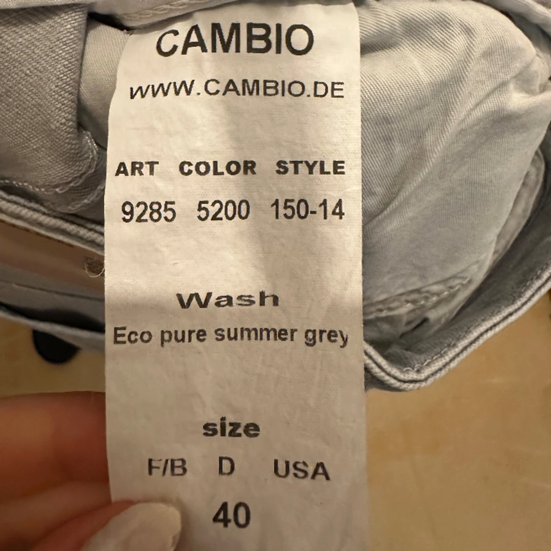 Gråa jeans  - 91