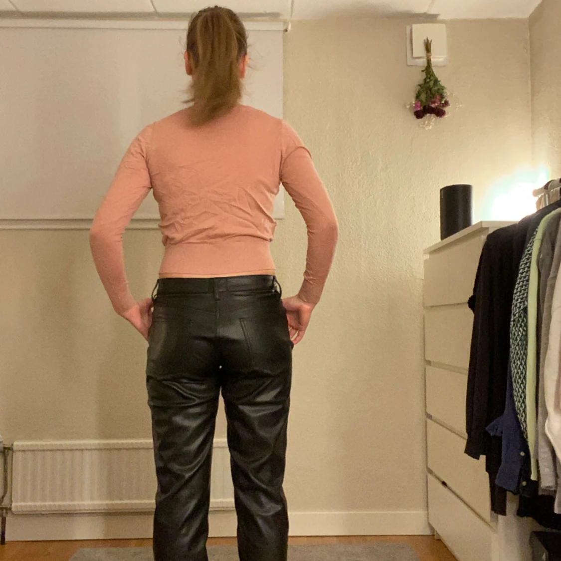 Gamelrosa ”kofta/tröja” från H&M - 90